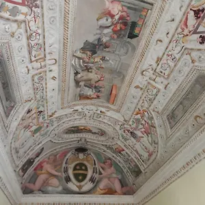 https://il-rosso-volterrano-n10.it-tuscanyhotel.com